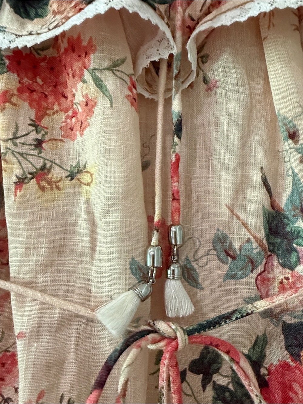 Zimmermann Cream Floral Ruffled Mini Dress with Red Roses - AU1/US 4-6 - Picture 2 of 8